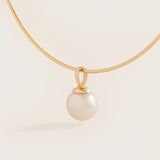 THE PEARL PENDANT
